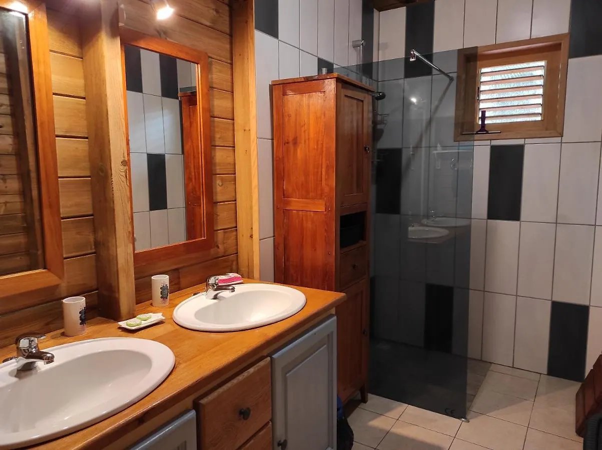 Le Tri Haut De Bellevue - Bungalow Colibri Pointe-Noire Domek alpejski